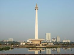 Monas
