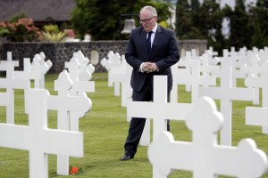 Timmermans op het ereveld Menteng Pulo