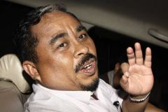 Luthfi Hasan Ishaaq tijdens zijn arrestatie