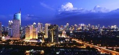 De skyline van Jakarta; een symbool van de economische ontwikkeling van Java