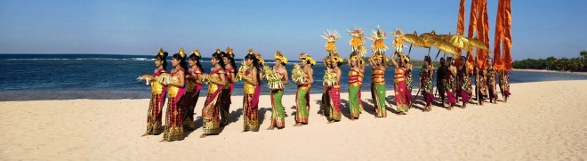 optocht-op-het-strand2