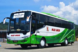 Bus Maju Lancar